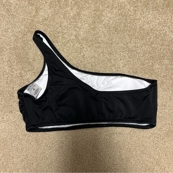 VENUS Swimwear one shoulder black bikini top stretch bandeau swim 4 BRAND NEW - Picture 2 of 2